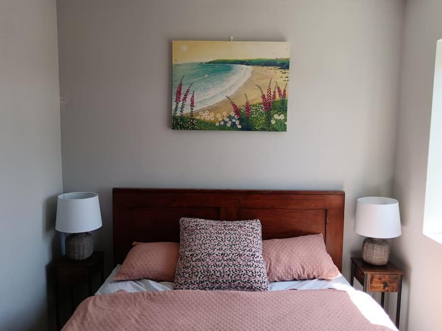 Апартаменты Dingle Escape -2 Bed -Sleeps 4 Экстерьер фото